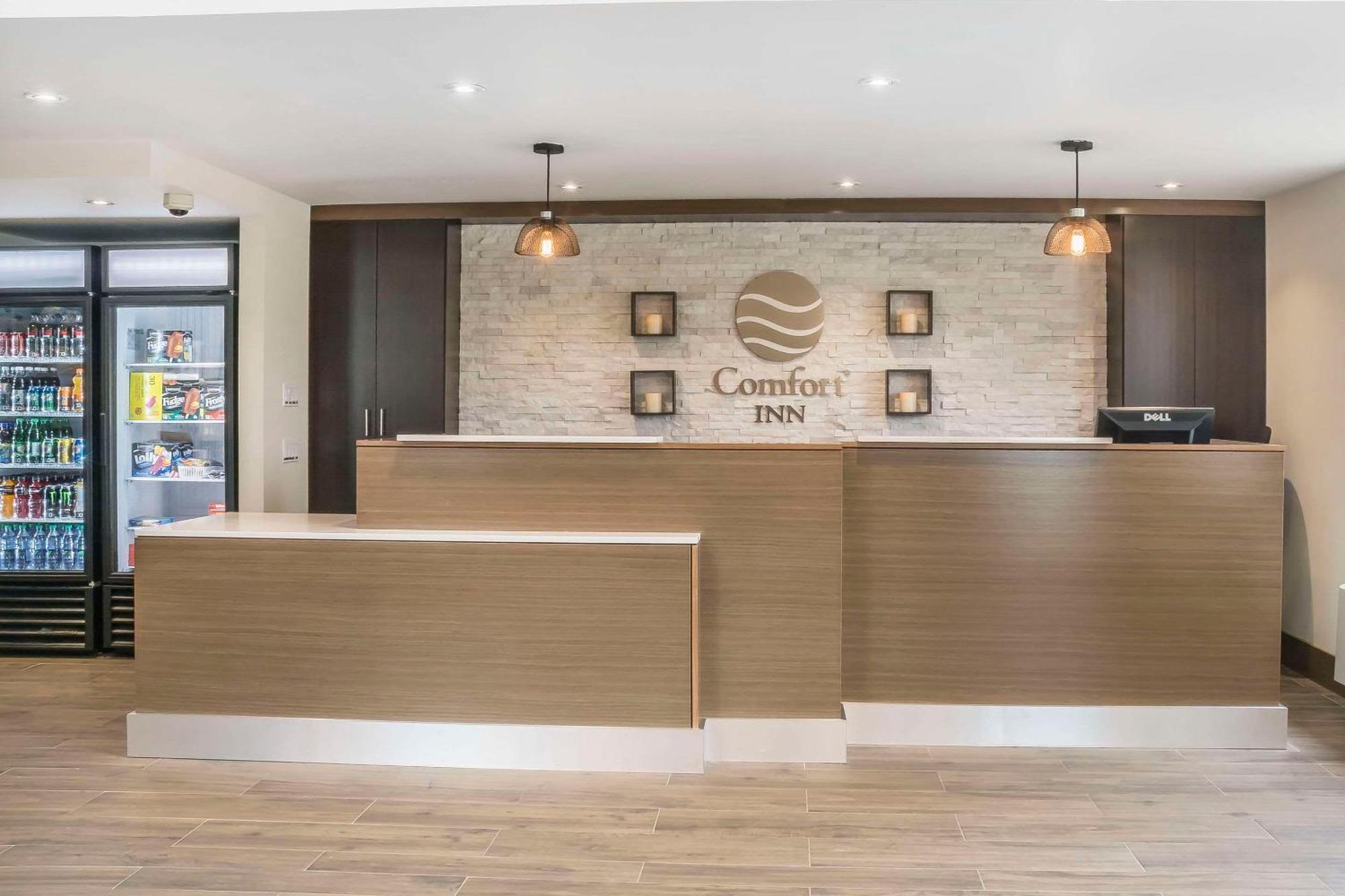 Comfort Inn Chatham-Kent Exterior photo